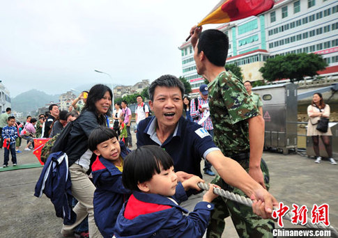 福建儿童海警警营乐享“蓝色儿童节”