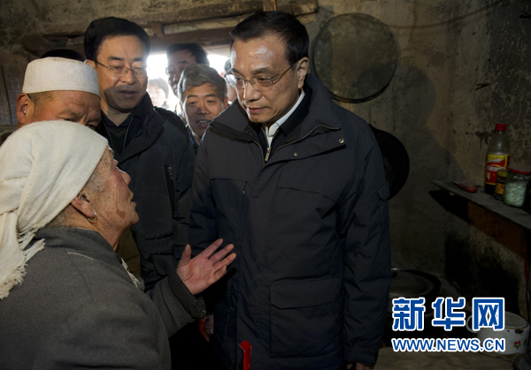 李克强在宁夏考察 强调更加注重保障基本民生