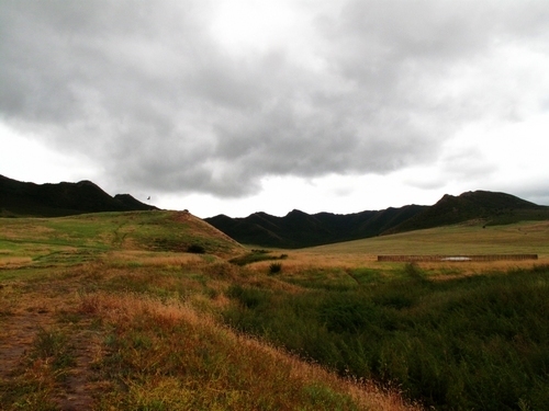 扎鲁特山地草原风光