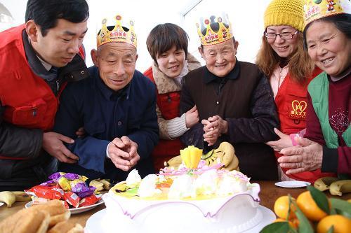 “星火义工”让爱无私传递