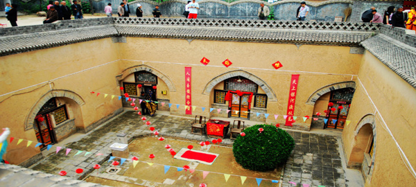 豫西地坑院 传承千年居住民俗（组图）