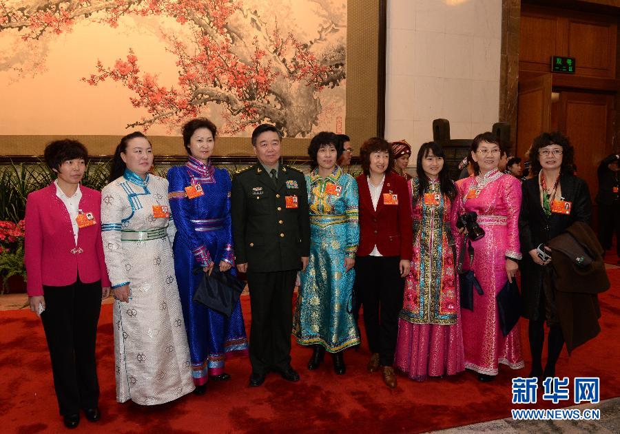 代表准备参会