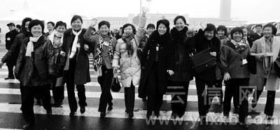 中国29名女副省长成长轨迹：13人未成年就工作