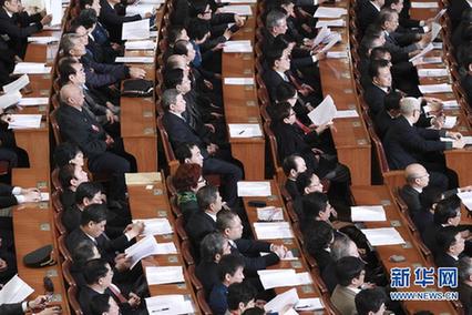 【两会画刊】:3日图片精选