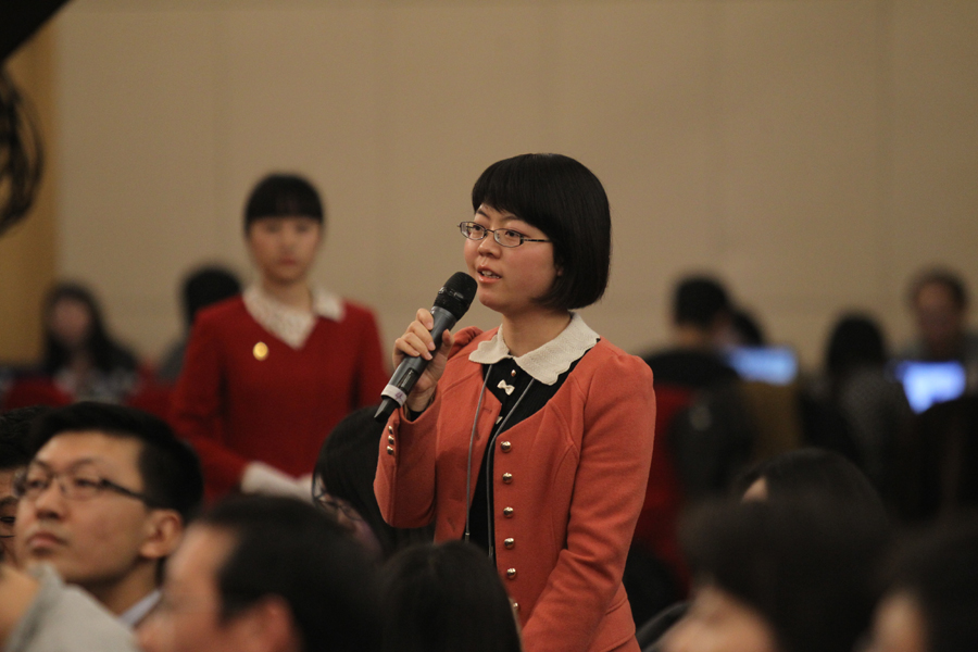 全国政协举行第三场记者会 中国日报记者提问