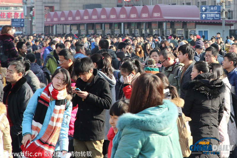 2014年春运大幕即将开启 火车站迎来客流高峰