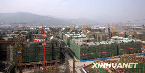 重建中崛起 希望中奋进 来自汶川地震灾区的重建报告