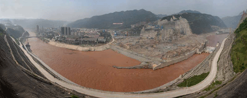 向家坝水电站即将安装世界最大水轮发电机组