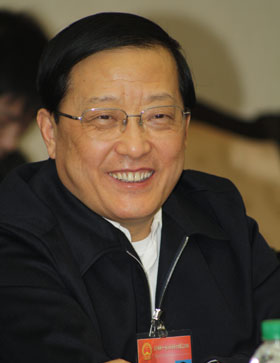  辽宁省长陈政高