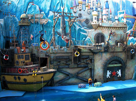 圣亚海洋世界:海底通道领略梦幻世界