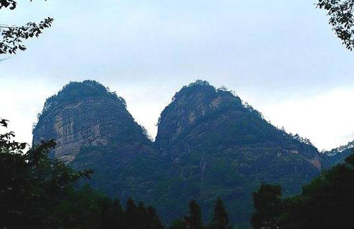 仙源美景双峰山