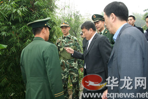 重庆警方公布击毙劫持人质男子详情(组图)