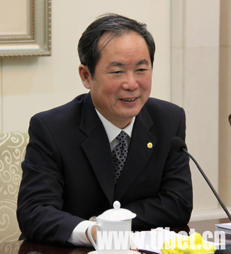 朱维群:达赖竟然造中央接谈代表的谣