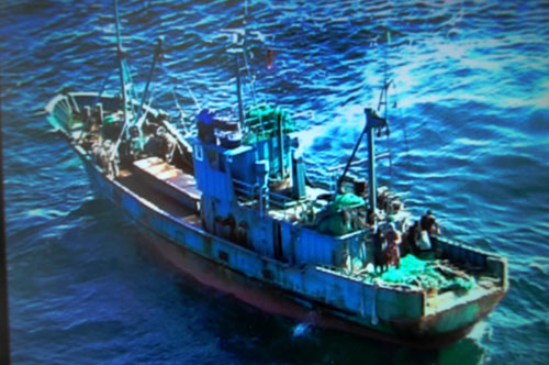北海救助飞行队成功救助一受伤渔民