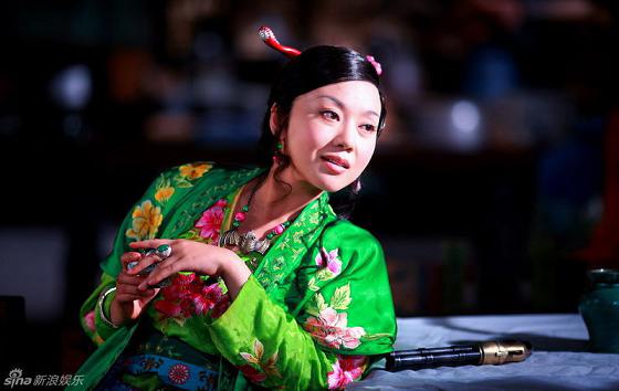 洪晃批《三枪》:这片子太下贱 建议降价到农村