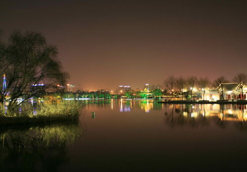 梦幻大明湖夜景