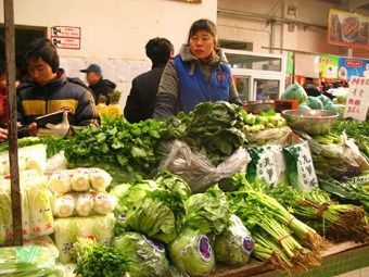 暴雪致农产品等价格上涨 通胀风险加大