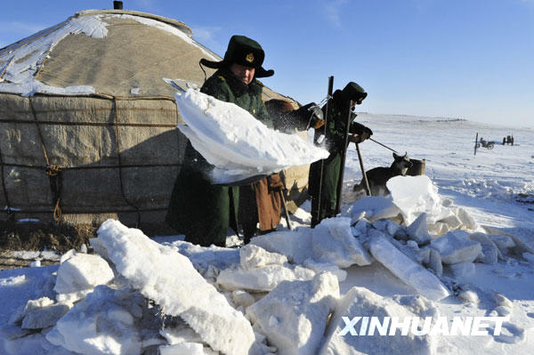 帮助民族同志打扫积雪实践内容概述怎么写