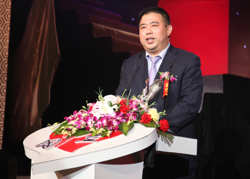 “善行义举 感动中国”2009公益中国年度颁奖晚会日前在京隆重举行