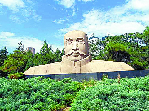 唐山“李大钊像”上榜新中国城市雕塑建设成就奖