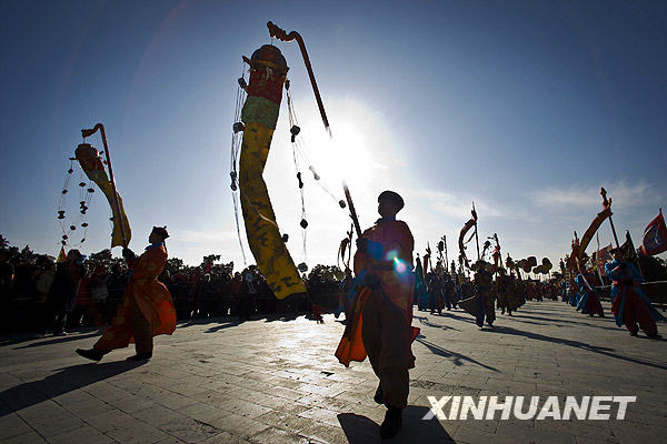 祈年殿前演天礼 丹陛桥上迎新春