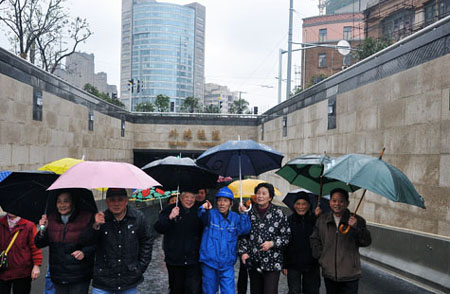 外滩隧道通车在即 幕后英雄提前验收