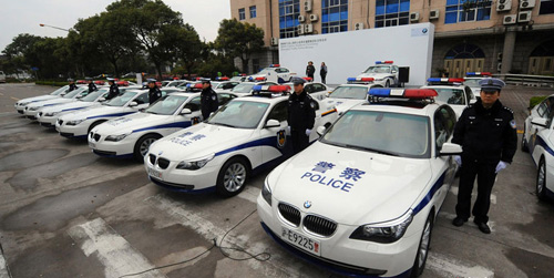 为世博保驾护航 22辆宝马警车护驾世博