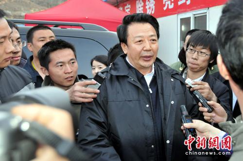 王家岭矿难已有7人遇难 31人待救