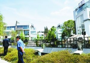 大理洱海填湖建别墅 恢复生态成本远超投资成本