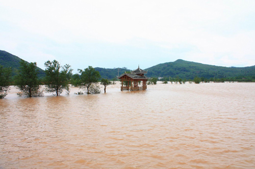 广西恭城发生洪涝灾害