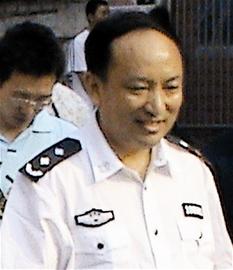 重庆北碚区原公安局长被控受贿 曾保护卖淫活动