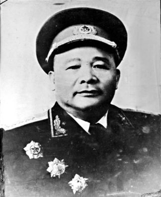 毛新宇等70名开国元勋后代将赴湖北缅怀开国大将