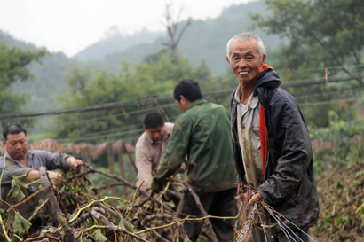 特大山洪两次围困南平水吉镇无伤亡(图)