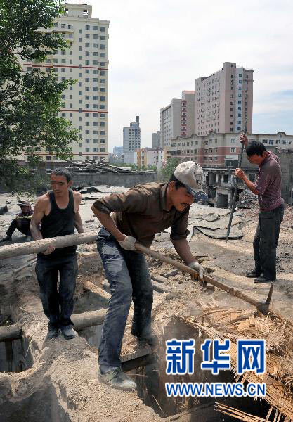 在乌鲁木齐观察“7·5”事件一周年：平静与不平静