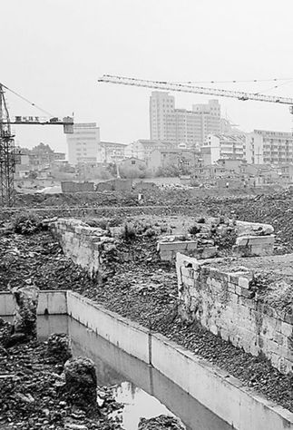 江苏镇江毁千年粮仓遗址建楼盘 被曝光后叫停