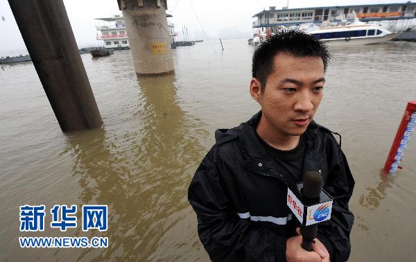 长江中下游水位持续上涨