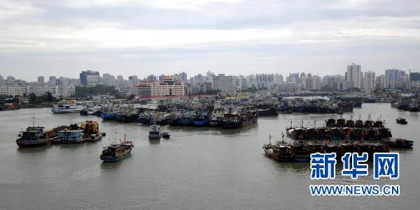 台风“灿都”已在广东吴川登陆 预计今晚进入广西