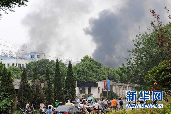 10时10分南京市一工厂发生爆炸 死伤人数不明