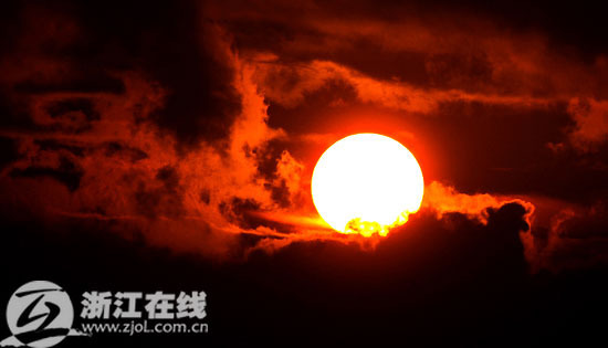三个热带风暴同袭我沿海地区 杭州出现