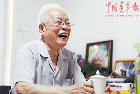 深度报道:93岁少校坎坷归来