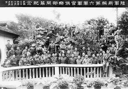 深度报道：93岁少校坎坷归来