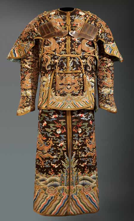 清乾隆缂丝胄甲