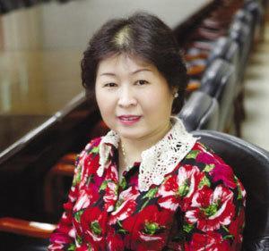 2010胡润女富豪榜发布 张茵家族第3次登顶