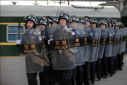 铁警练兵 备战春运