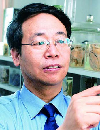 法医 对话 尸体14年 曾参与 做梦死 喝水死 等鉴