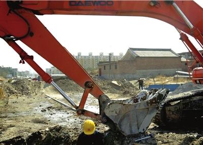 北京堵路4年钉子户被拆除 户主拒透露赔偿金额