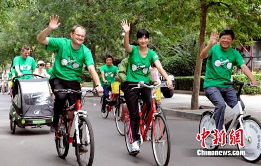 2010年度中国媒体十大流行语发布 微博低碳上榜