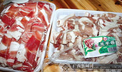 南宁现“山寨”羊肉 鸭肉掺上羊尾油后出售