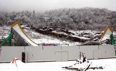 华蓥遭受35年不遇1月多冰冻雪灾 各级积极抗击自救