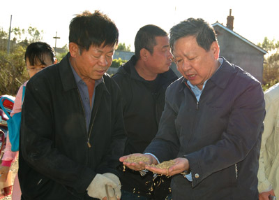 国家粮食局:粮食安全有保障 价格总体稳定
